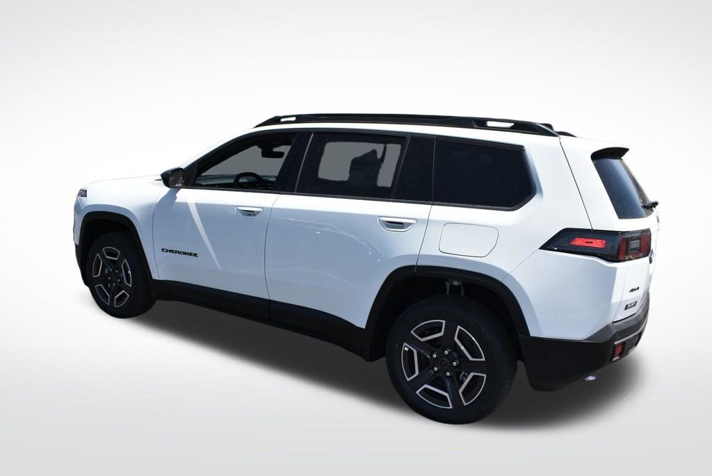 2026 Jeep Cherokee Laredo