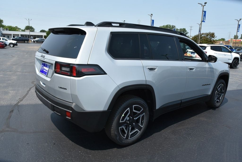 2026 Jeep Cherokee Laredo