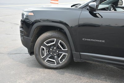 2026 Jeep Cherokee Laredo