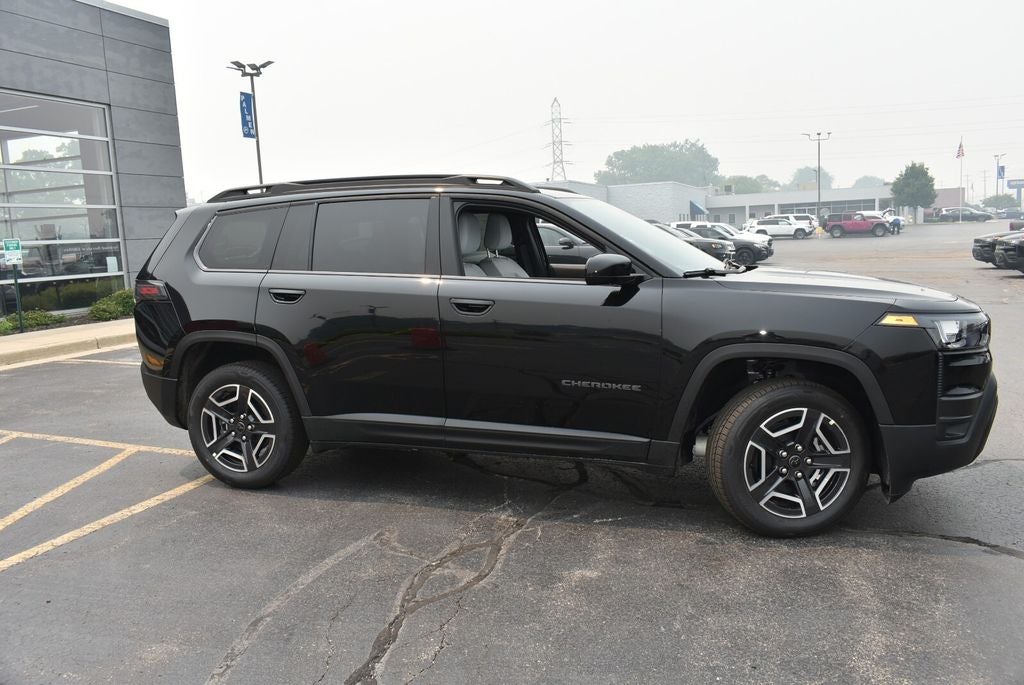 2026 Jeep Cherokee Laredo