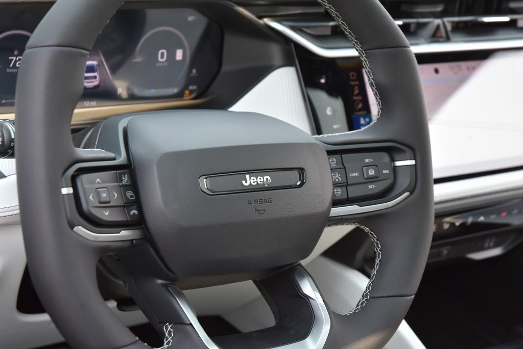 2026 Jeep Cherokee Overland