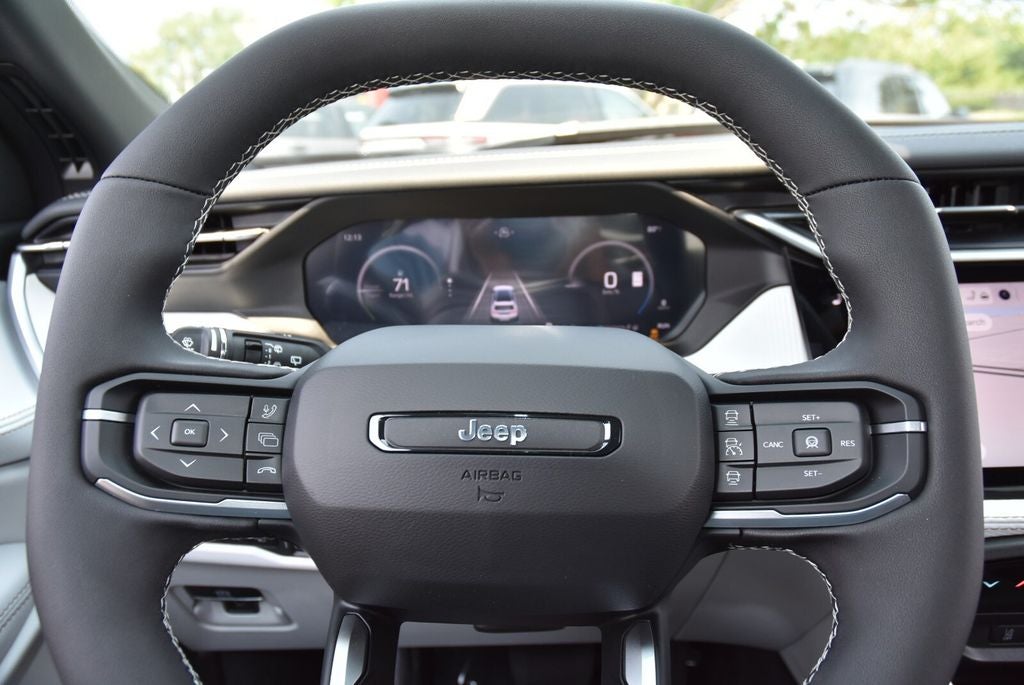 2026 Jeep Cherokee Overland