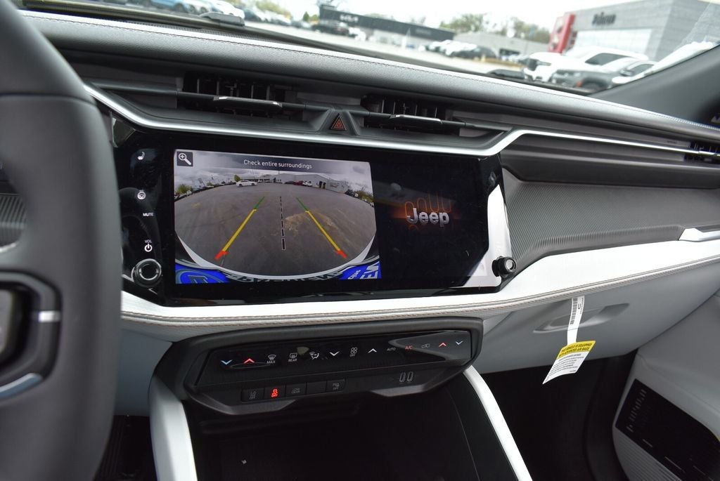 2026 Jeep Cherokee Overland