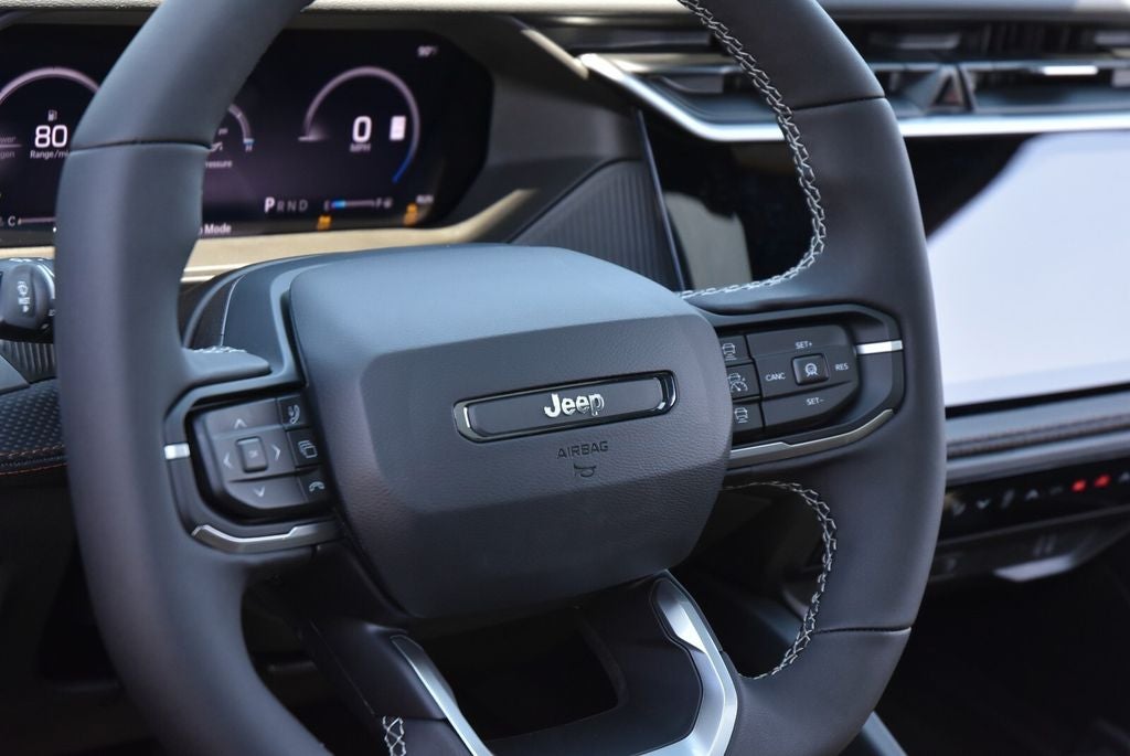 2026 Jeep Cherokee Overland