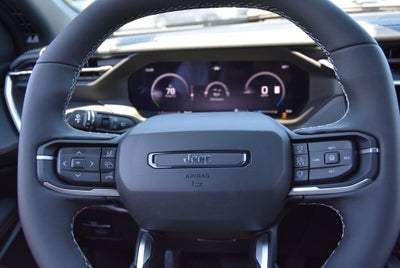 2026 Jeep Cherokee Overland
