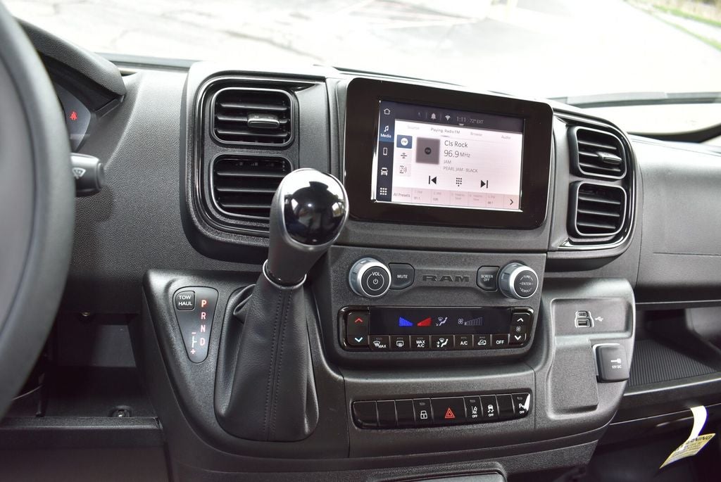 2025 RAM ProMaster 2500 Base