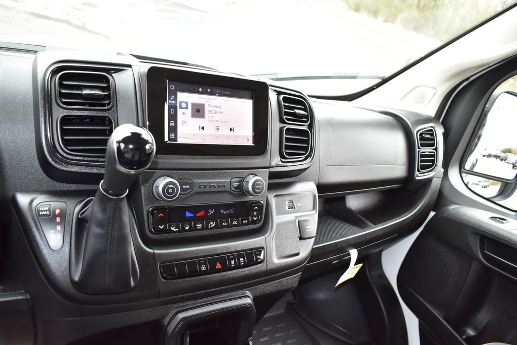 2025 RAM ProMaster 2500 Base