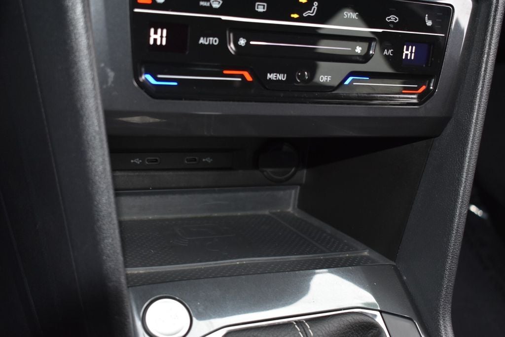 2023 Volkswagen Tiguan 2.0T SE R-Line Black