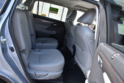 2022 Toyota Highlander Limited