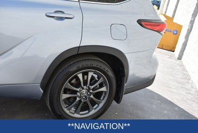 2022 Toyota Highlander Limited