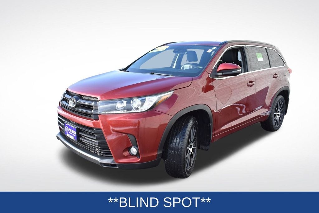 2017 Toyota Highlander SE