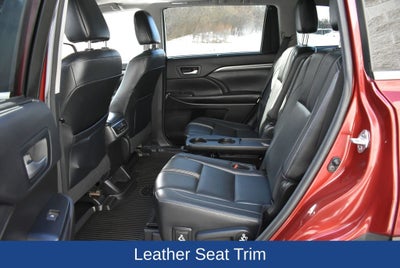 2017 Toyota Highlander SE