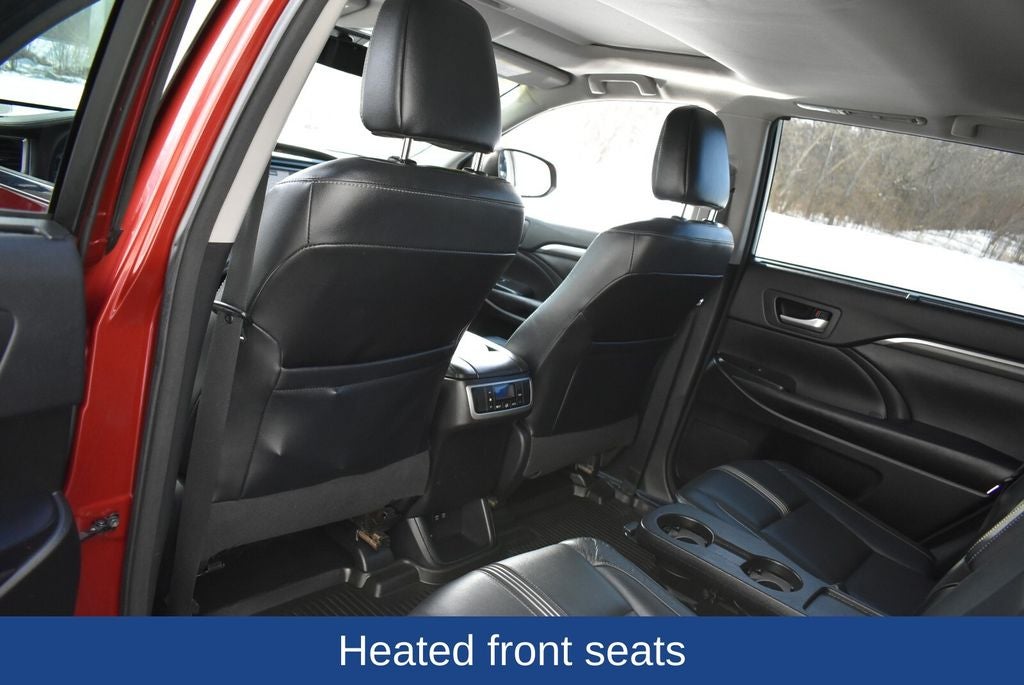 2017 Toyota Highlander SE