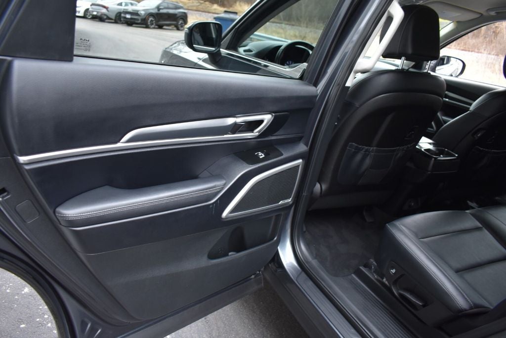 2022 Kia Telluride LX