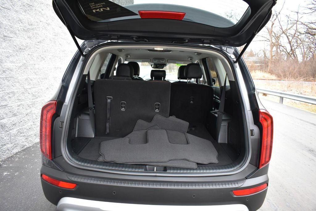2022 Kia Telluride LX