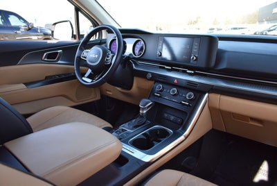 2024 Kia Carnival LX