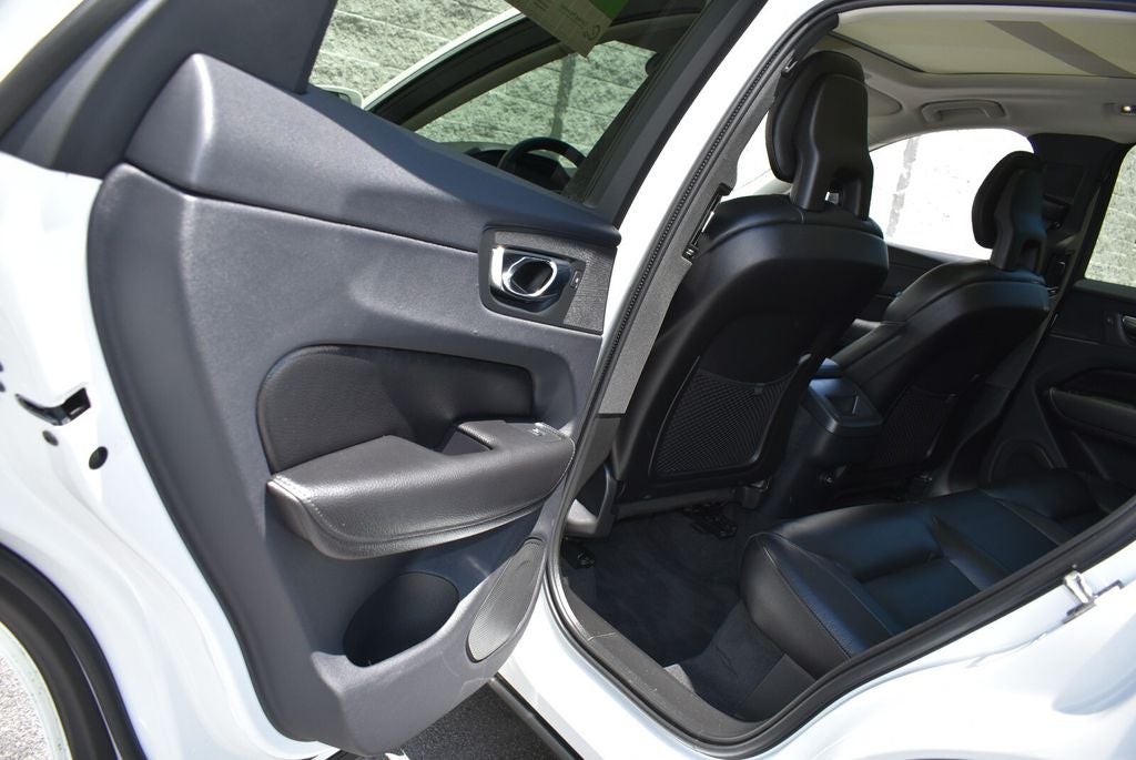 2018 Volvo XC60 T6 Momentum