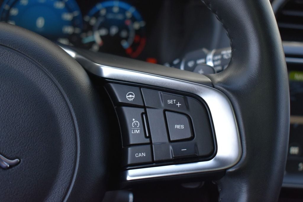 2018 Jaguar F-PACE 35t Prestige