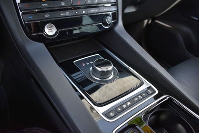 2018 Jaguar F-PACE 35t Prestige