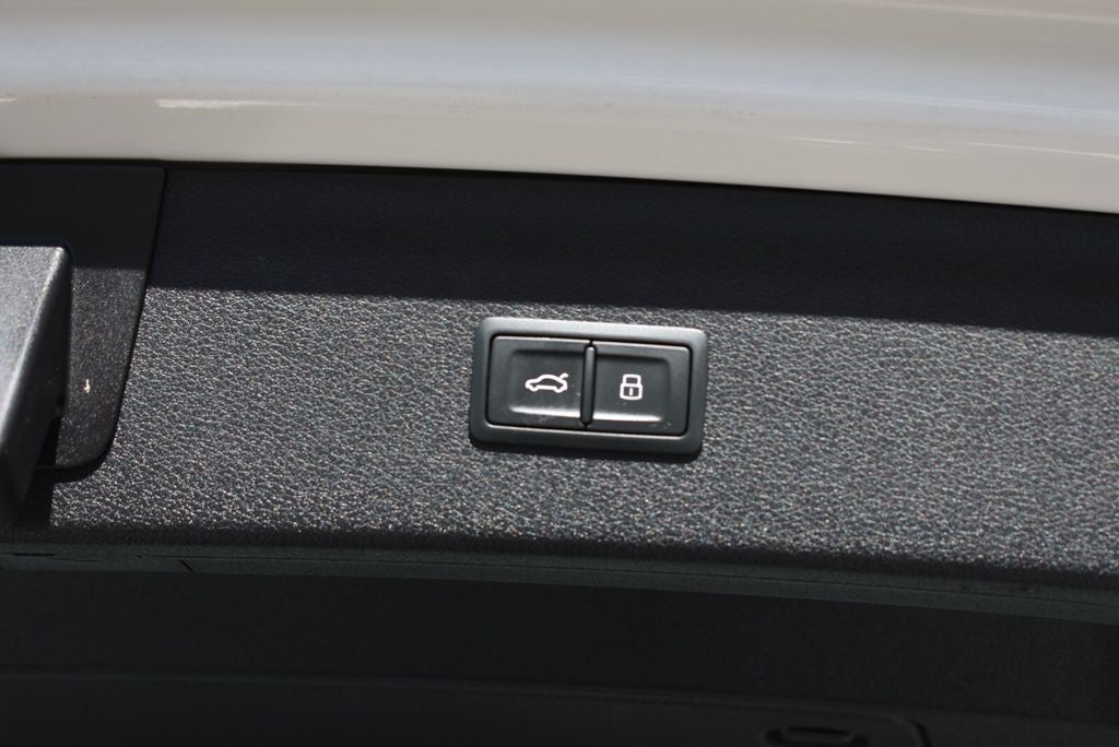 2018 Audi Q3 2.0T Premium