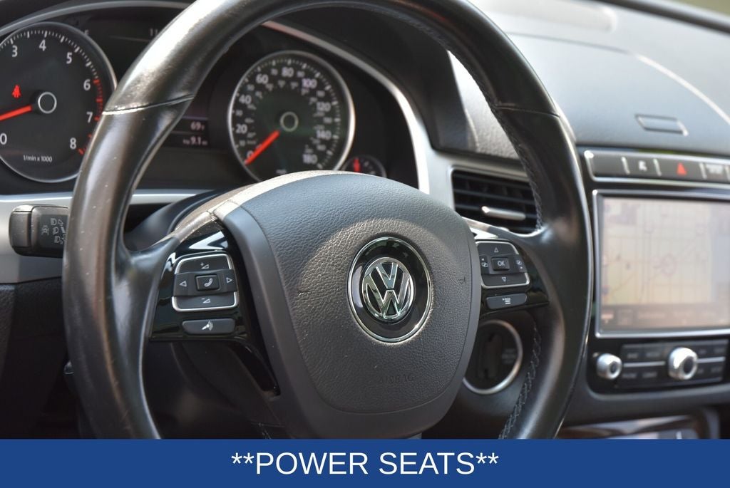 2016 Volkswagen Touareg VR6 FSI Lux