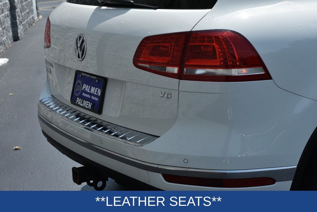 2016 Volkswagen Touareg VR6 FSI Lux