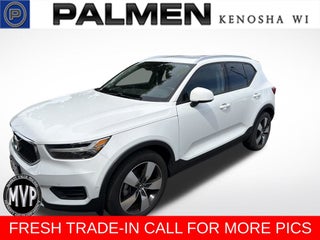 2019 Volvo XC40 Momentum