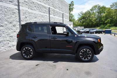 2023 Jeep Renegade Trailhawk