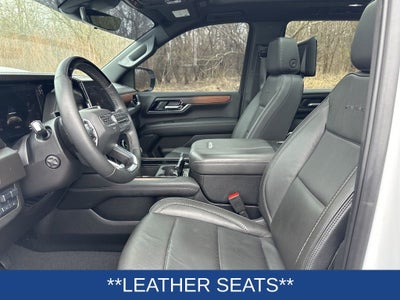 2025 GMC Yukon Denali 4WD