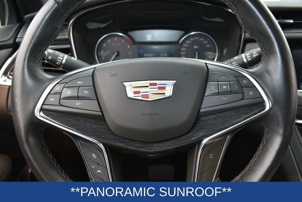 2022 Cadillac XT5 Premium Luxury