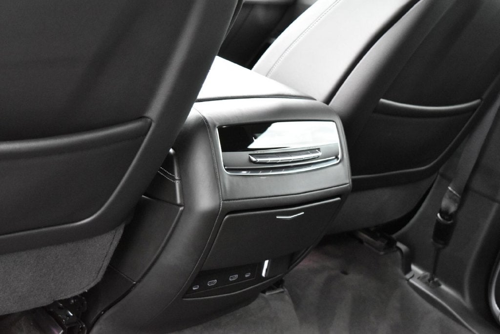 2025 Cadillac Escalade ESV Sport Platinum