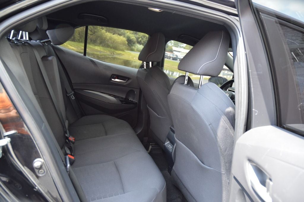 2024 Toyota Corolla Hatchback SE