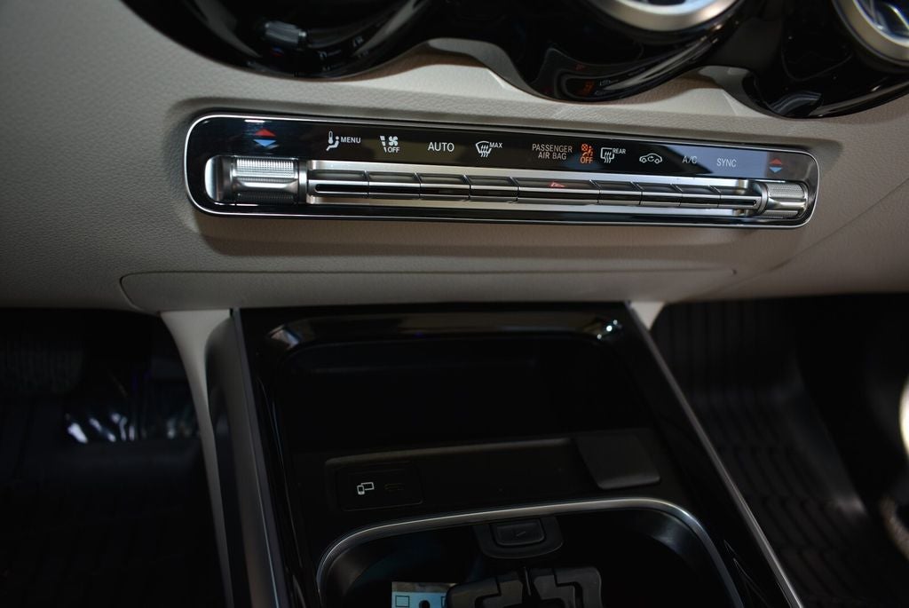2022 Mercedes-Benz GLB 250 GLB 250