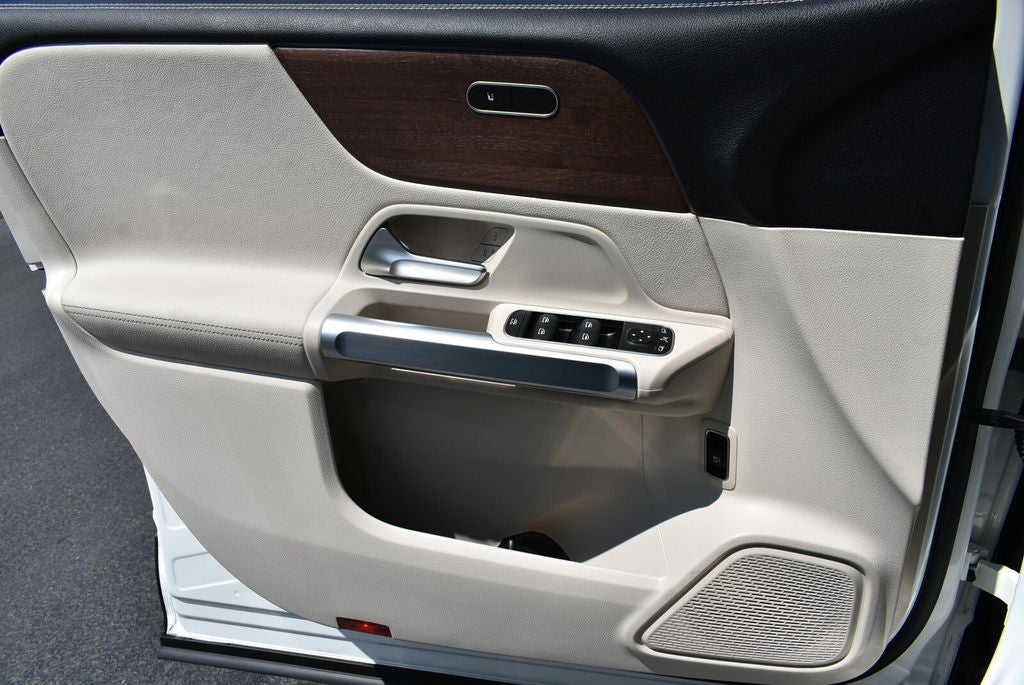 2022 Mercedes-Benz GLB 250 GLB 250