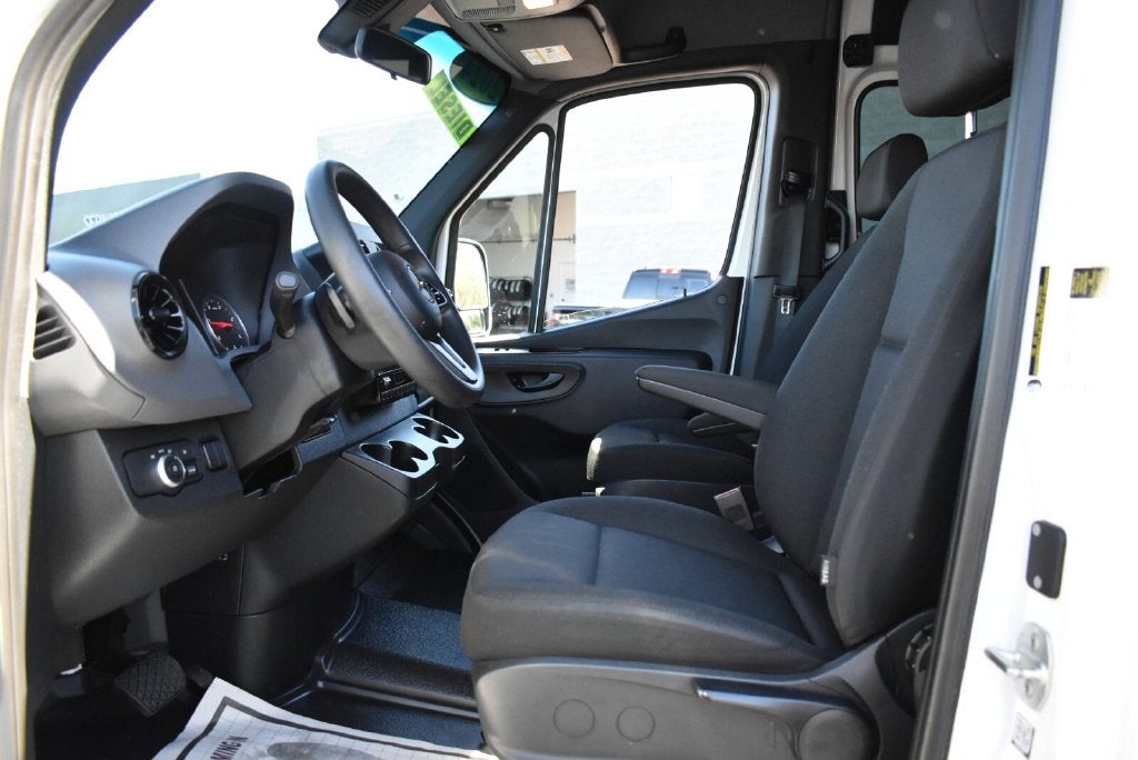 2024 Mercedes-Benz Sprinter 2500 Standard Roof 4-Cyl Diesel