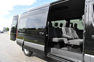2025 Mercedes-Benz Sprinter 2500 High Roof 4-Cyl Diesel