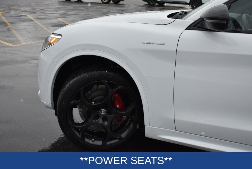 2023 Alfa Romeo Stelvio Veloce AWD