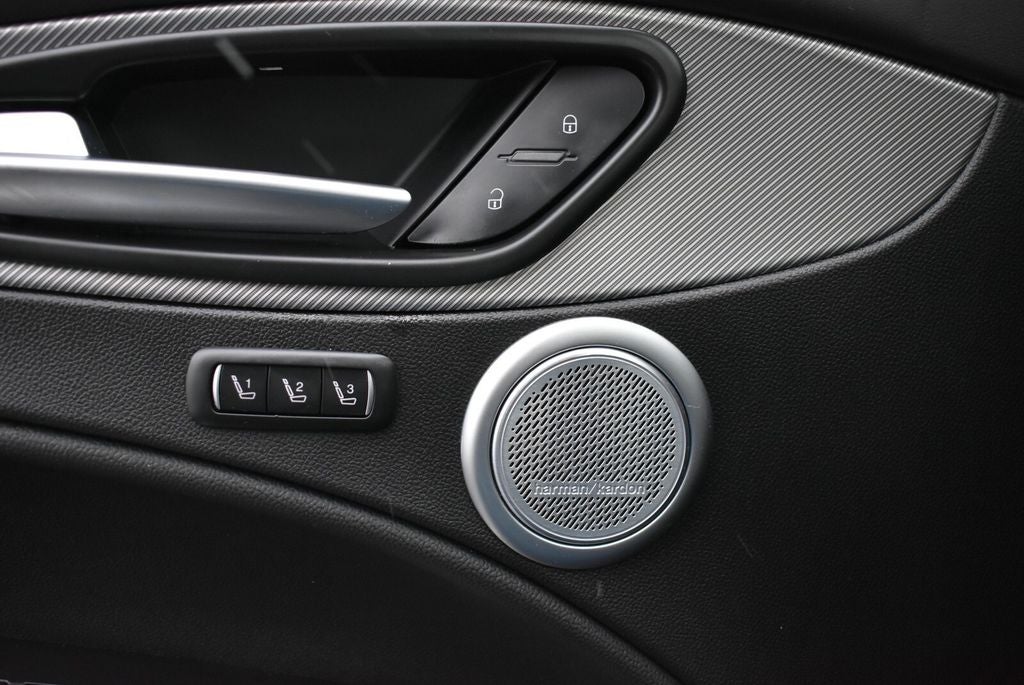 2023 Alfa Romeo Stelvio Veloce AWD