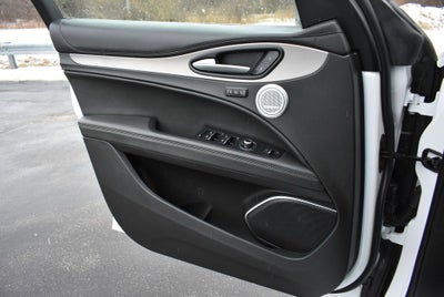 2023 Alfa Romeo Stelvio Veloce AWD